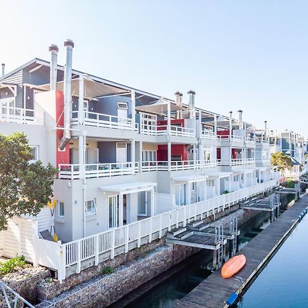 Apartamento Trendy Get-Away On The Canals, Thesen Islands Knysna Exterior foto