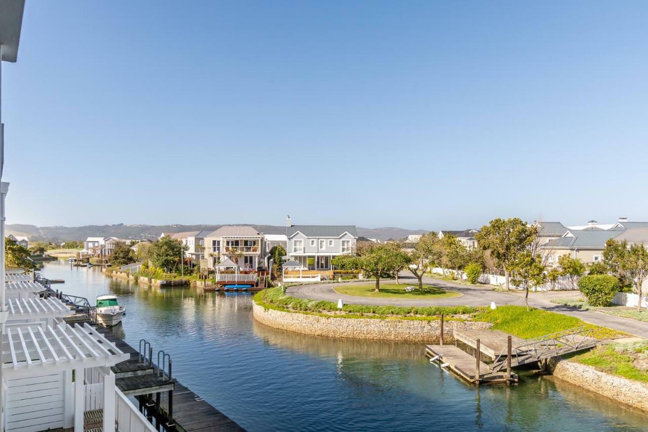 Apartamento Trendy Get-Away On The Canals, Thesen Islands Knysna Exterior foto